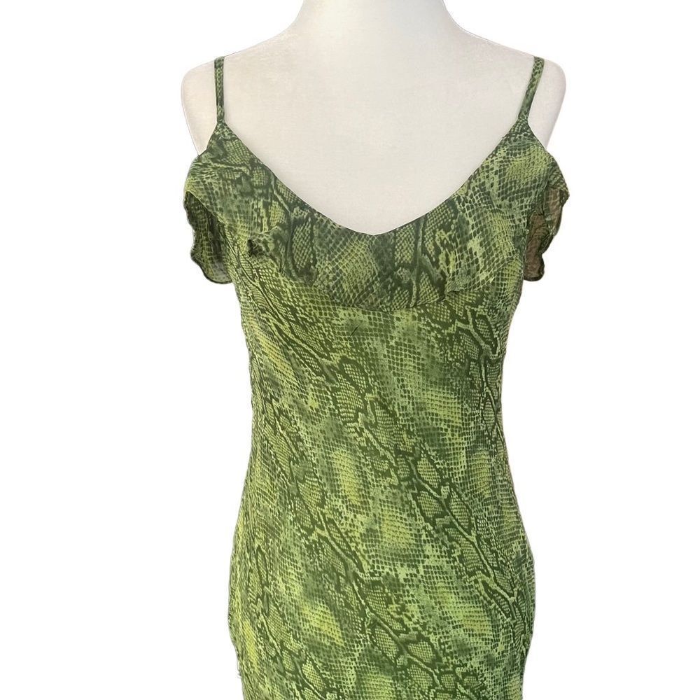 Betsey Johnson Green Midi Dress - Picture 2 of 12